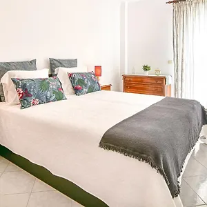 Centro Armação De Pera A 3 Minutos à Pé Apartamento