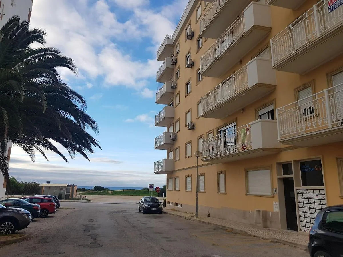 Armacao De Pera Praia Mar Sol Armação de Pêra